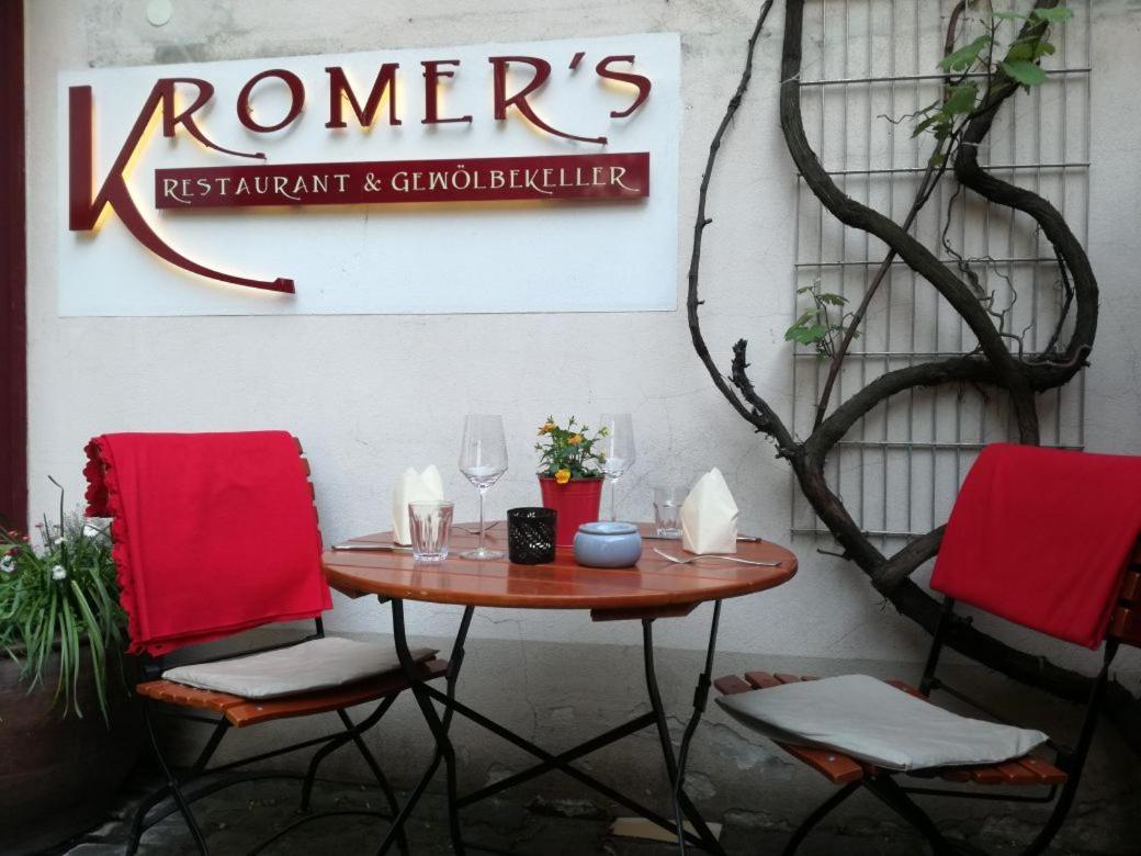 Altstadtwohnung Kromers & Restaurant Erfurt Esterno foto