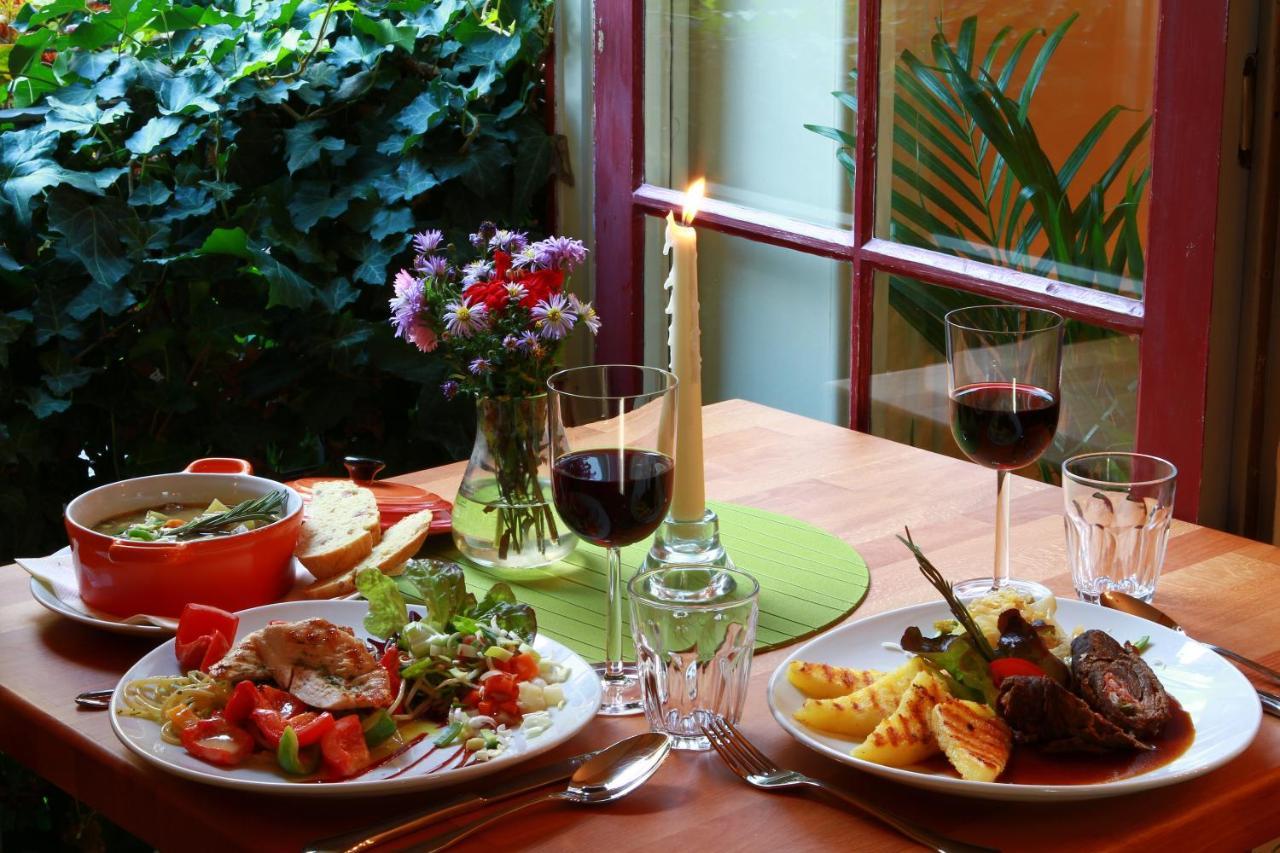 Altstadtwohnung Kromers & Restaurant Erfurt Esterno foto